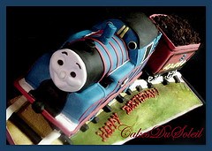 thomas the tank engine train birthday cake